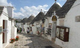 Alberobello trulli Murgia Bari Puglia Alberobello trulli Murgia Bari Puglia